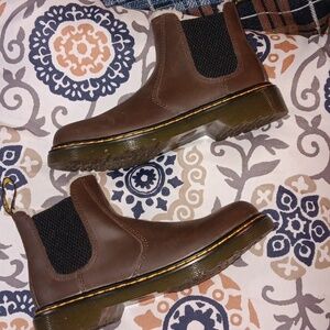 Dr Martens  Faux Fur Lined Chelsea Leather Boots Size 3